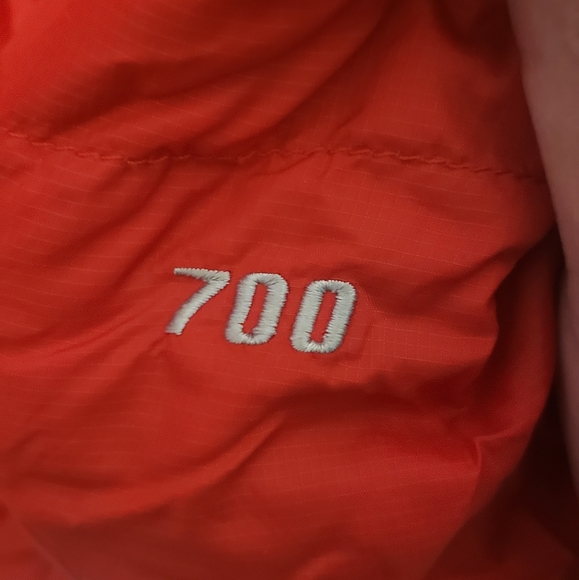 The North Face Red puffer jacket - Picture 7 of 10